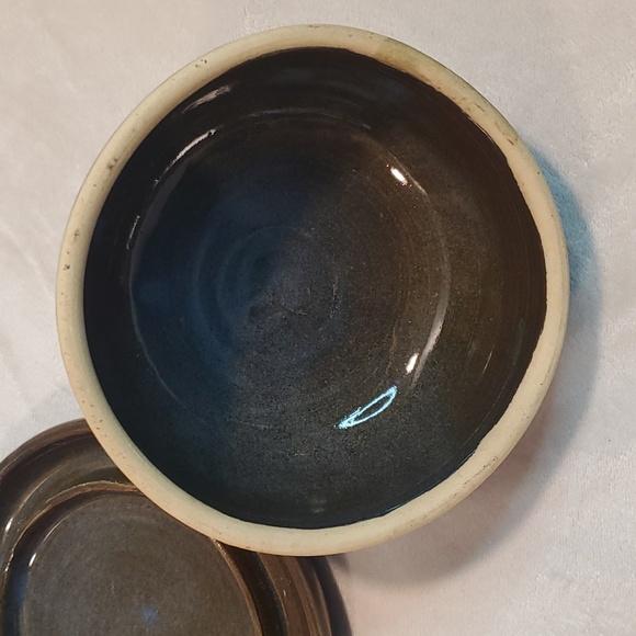 Hand made Pottery butter dish cheese dish blue green coloring - Picture 3 of 6